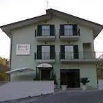 Palia's Hotel Laino Borgo