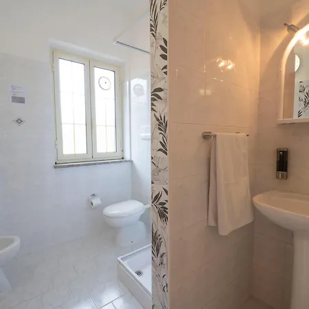 Palia's Hotel Laino Borgo