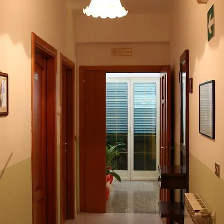 Hotel Palia's Laino Borgo