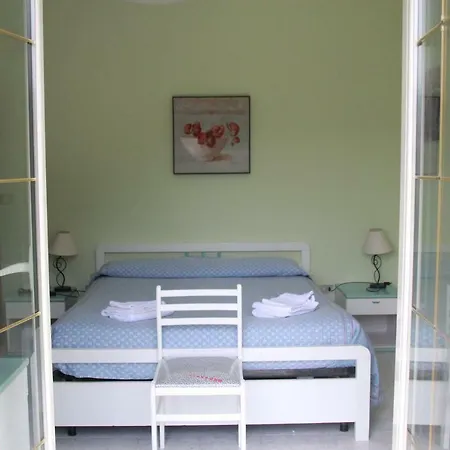 Palia's 3* Laino Borgo