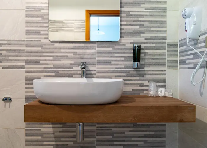 Palia's 3* Laino Borgo