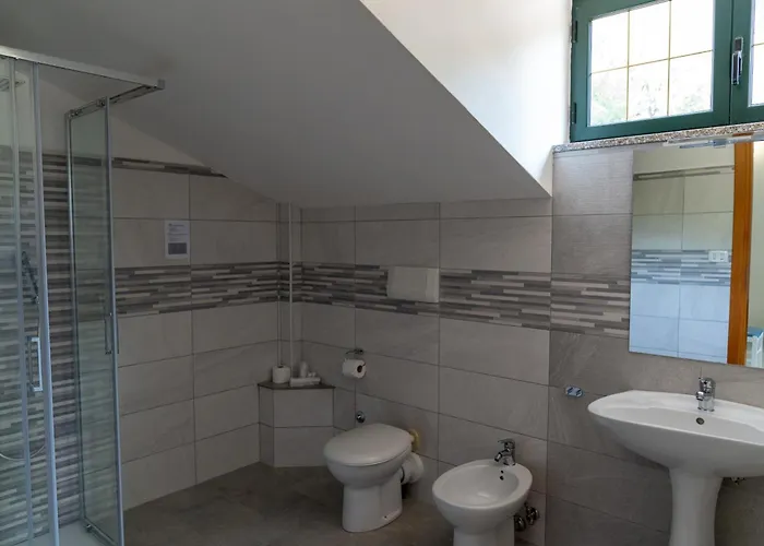 Hotel Palia's Laino Borgo