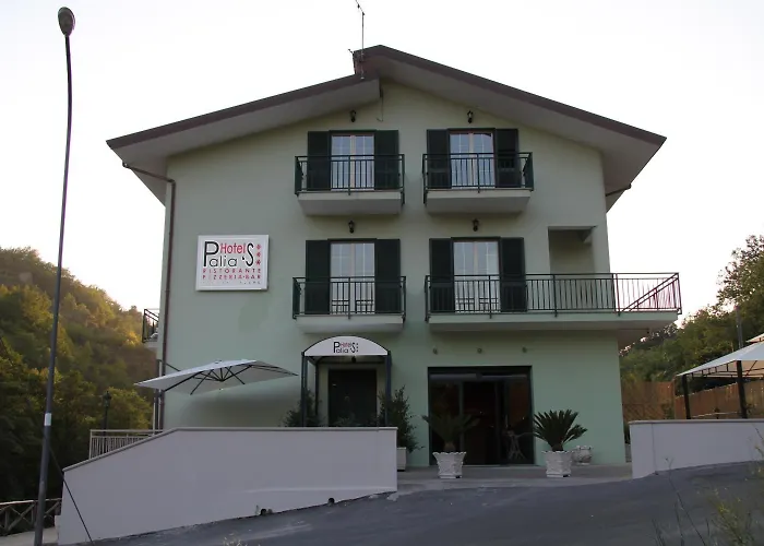 Palia's Hotel Laino Borgo